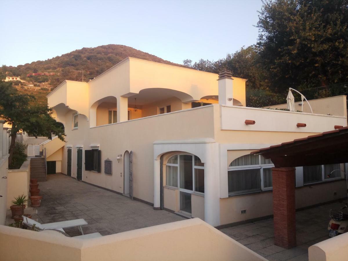 Villa Pithecusa อีสเกีย ภายนอก รูปภาพ