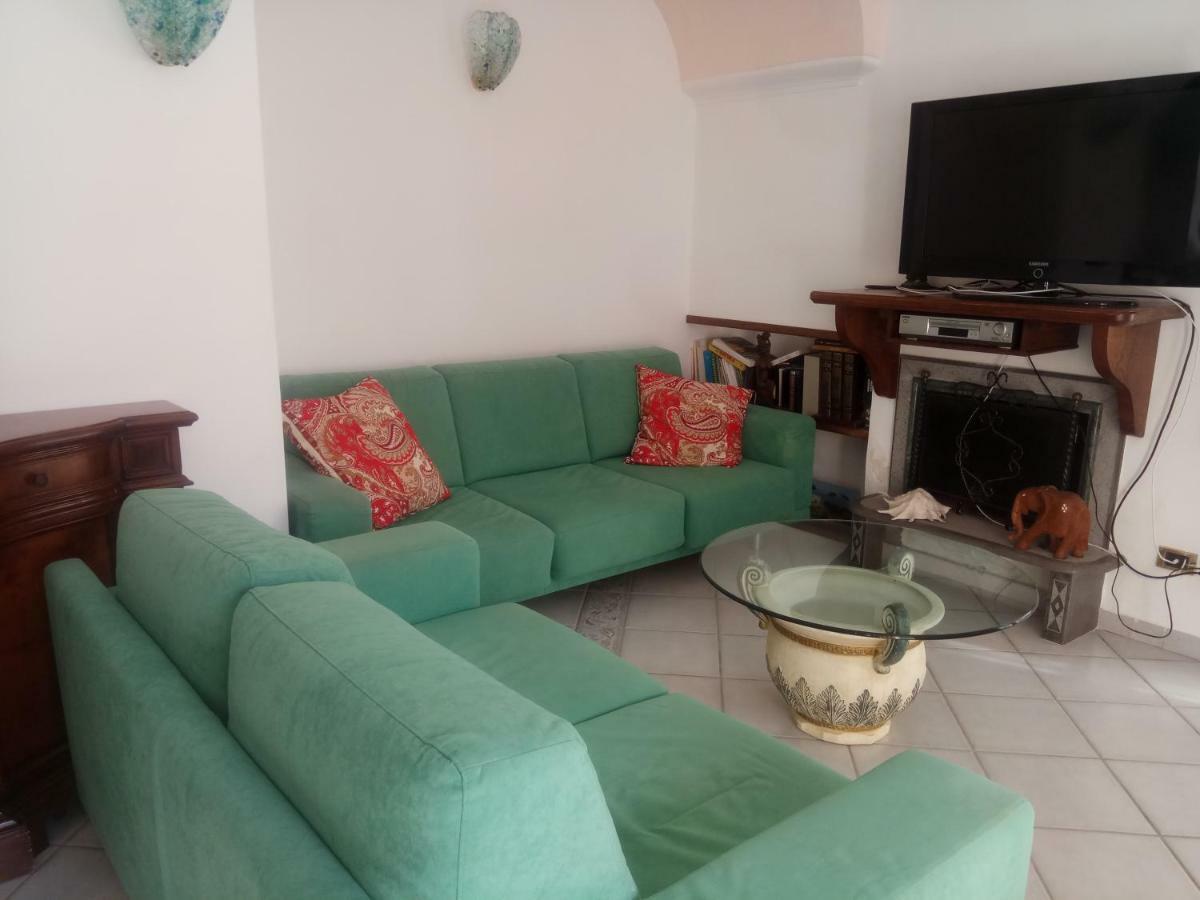Villa Pithecusa อีสเกีย ภายนอก รูปภาพ